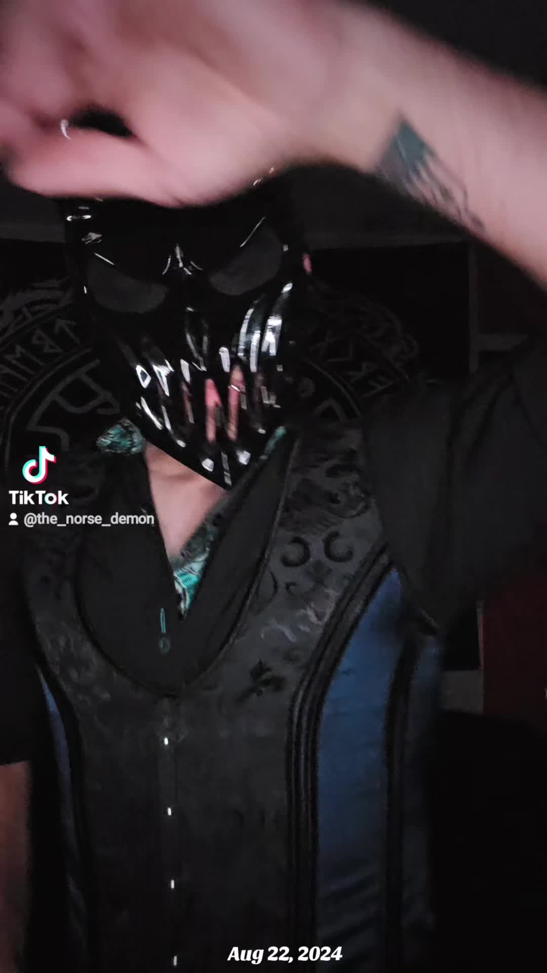 @The_norse_demon