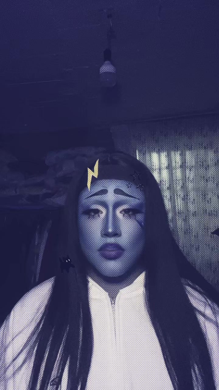 @foxxxy Doll🐝