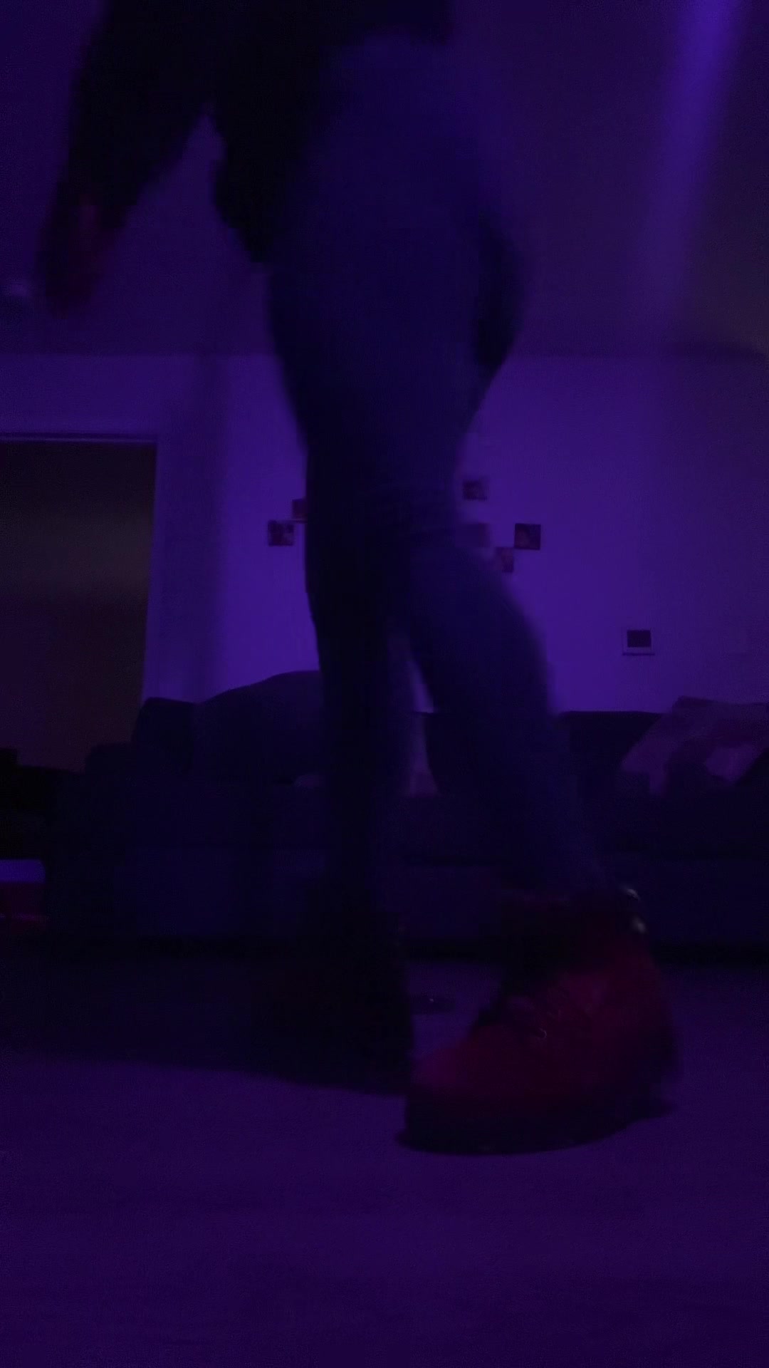 @La'Nae Bae
