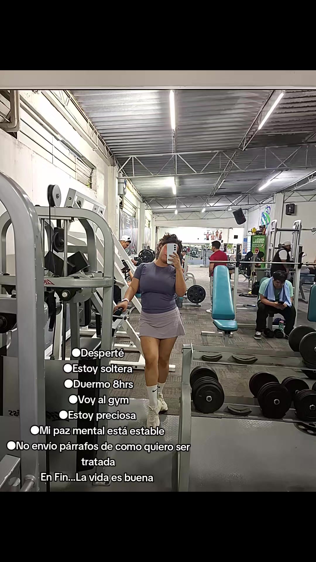 @Nannbaelopz