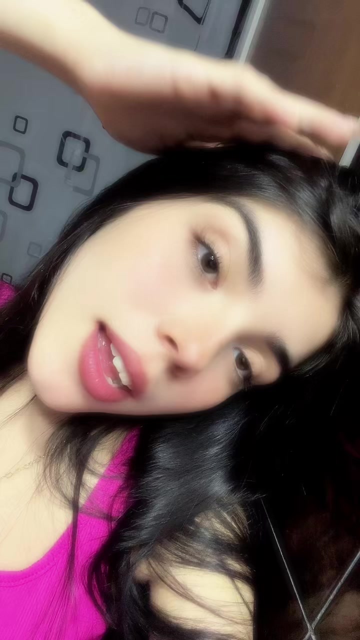 @L A U