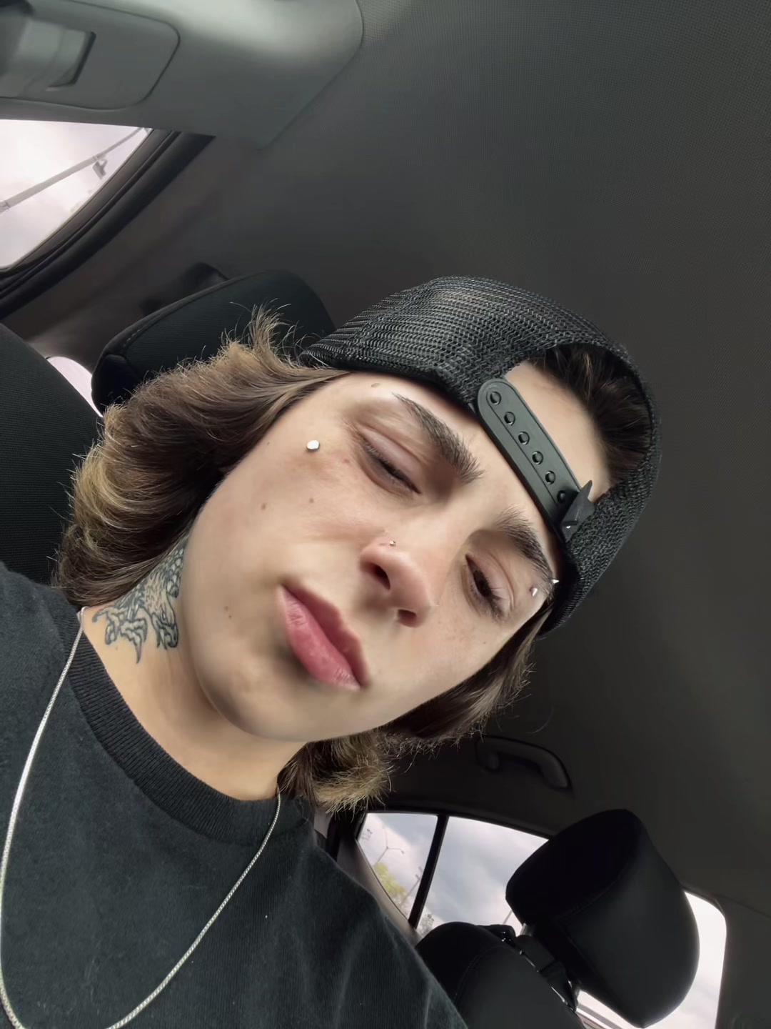 @Jordan🕸️