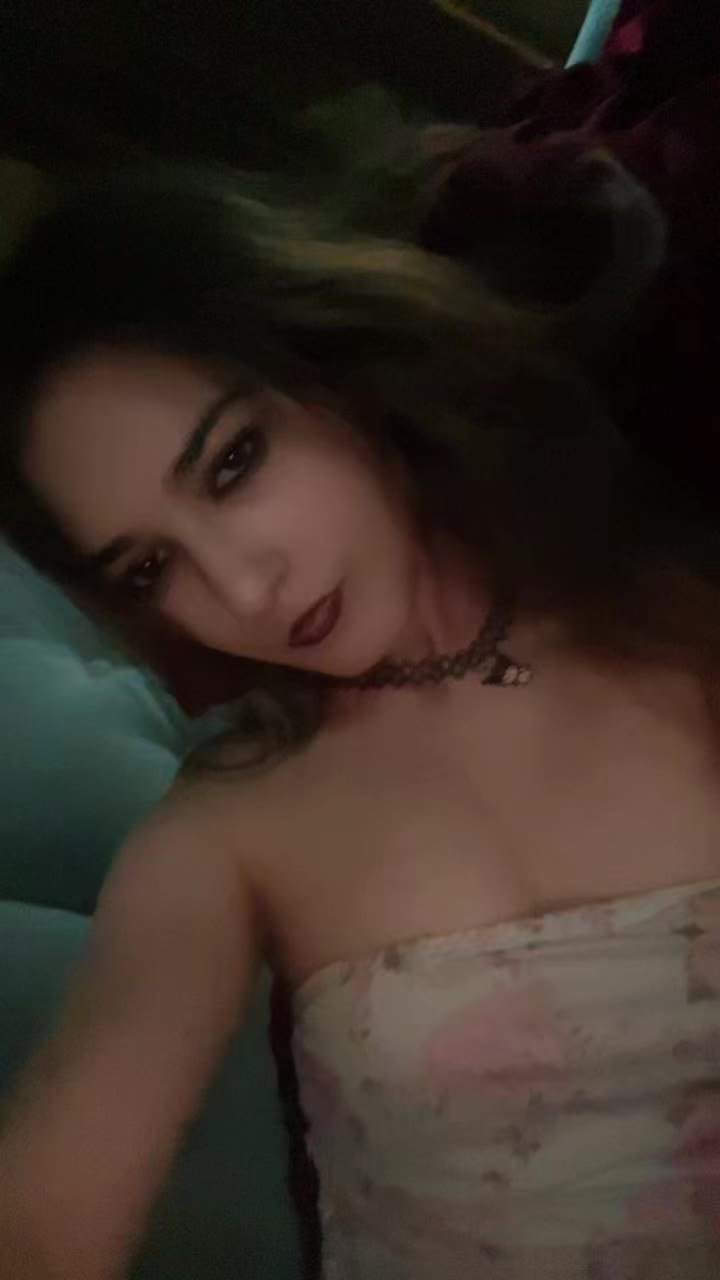 @Nicks girl๐๐๐