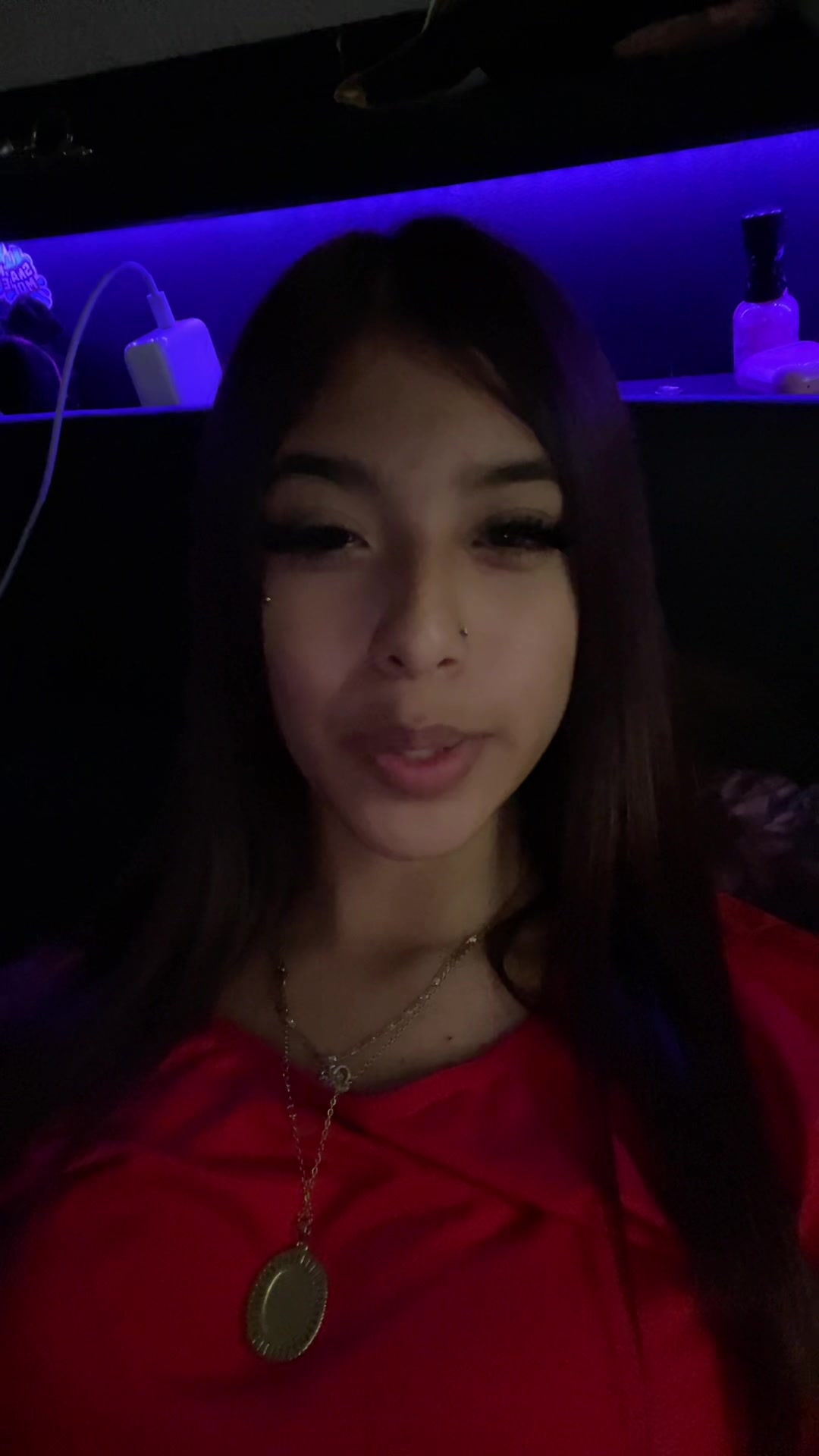 @️