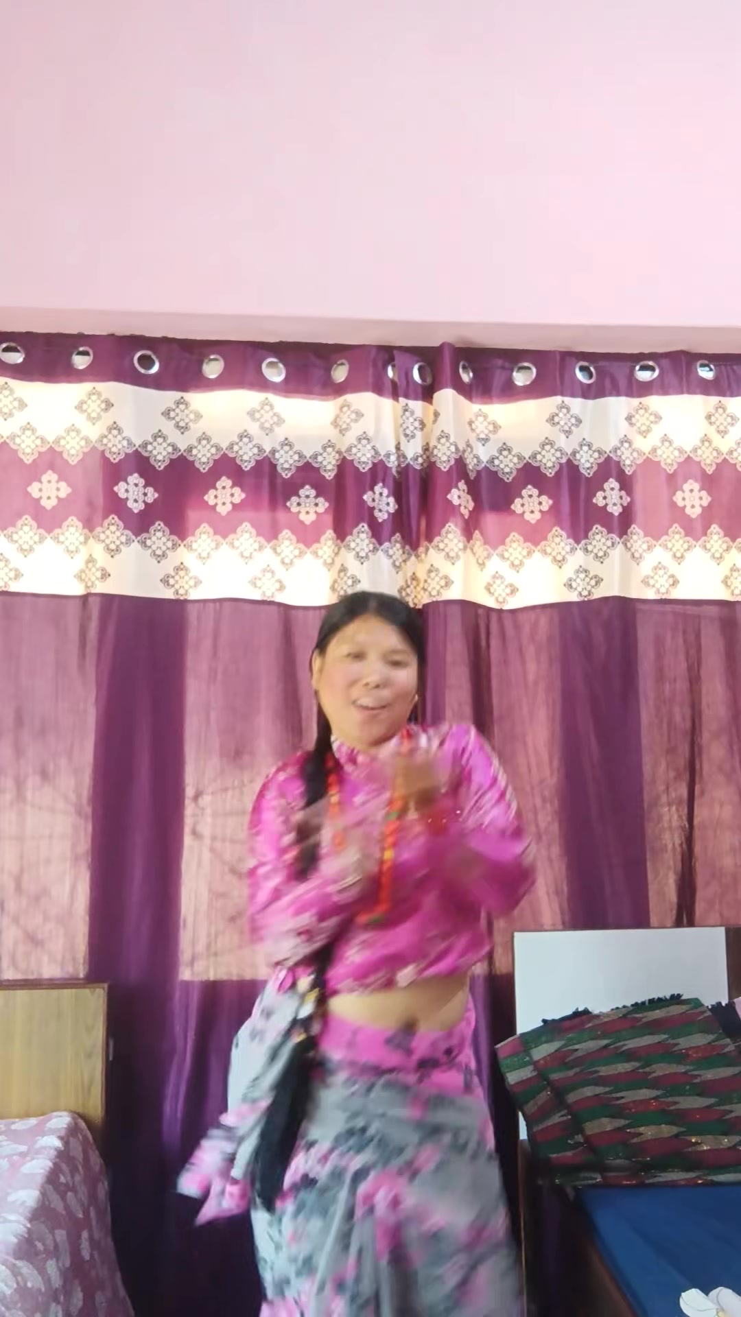 @सुमिना कवर मगर 💫