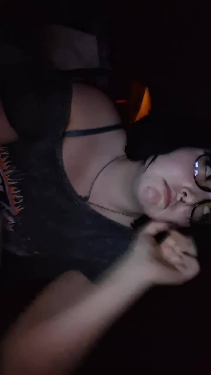 @Alyx