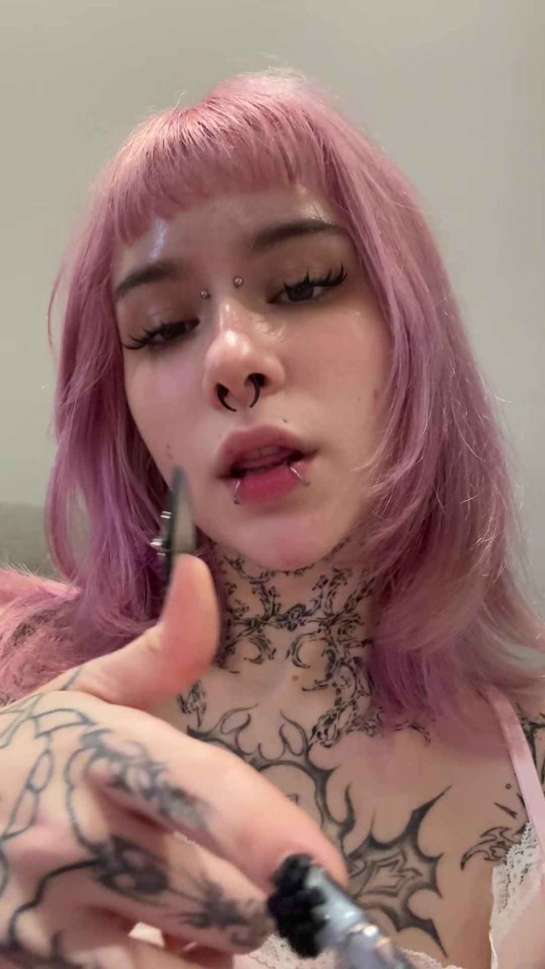 @lu
