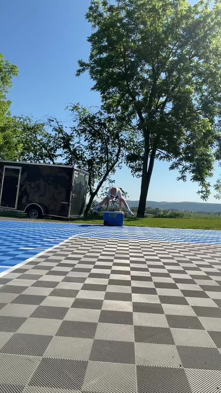 @CirqueEnPeytonique