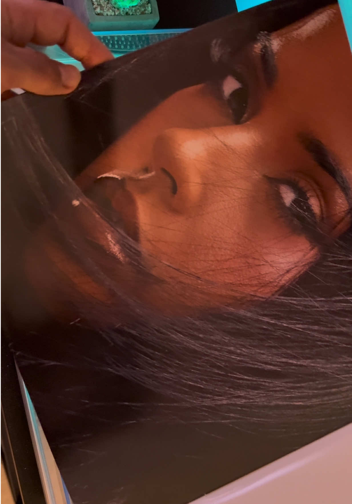 @✦ 𝕄𝕌𝕊𝕀ℂ ℝ𝟜𝕐𝕕𝕒𝕣 ✦