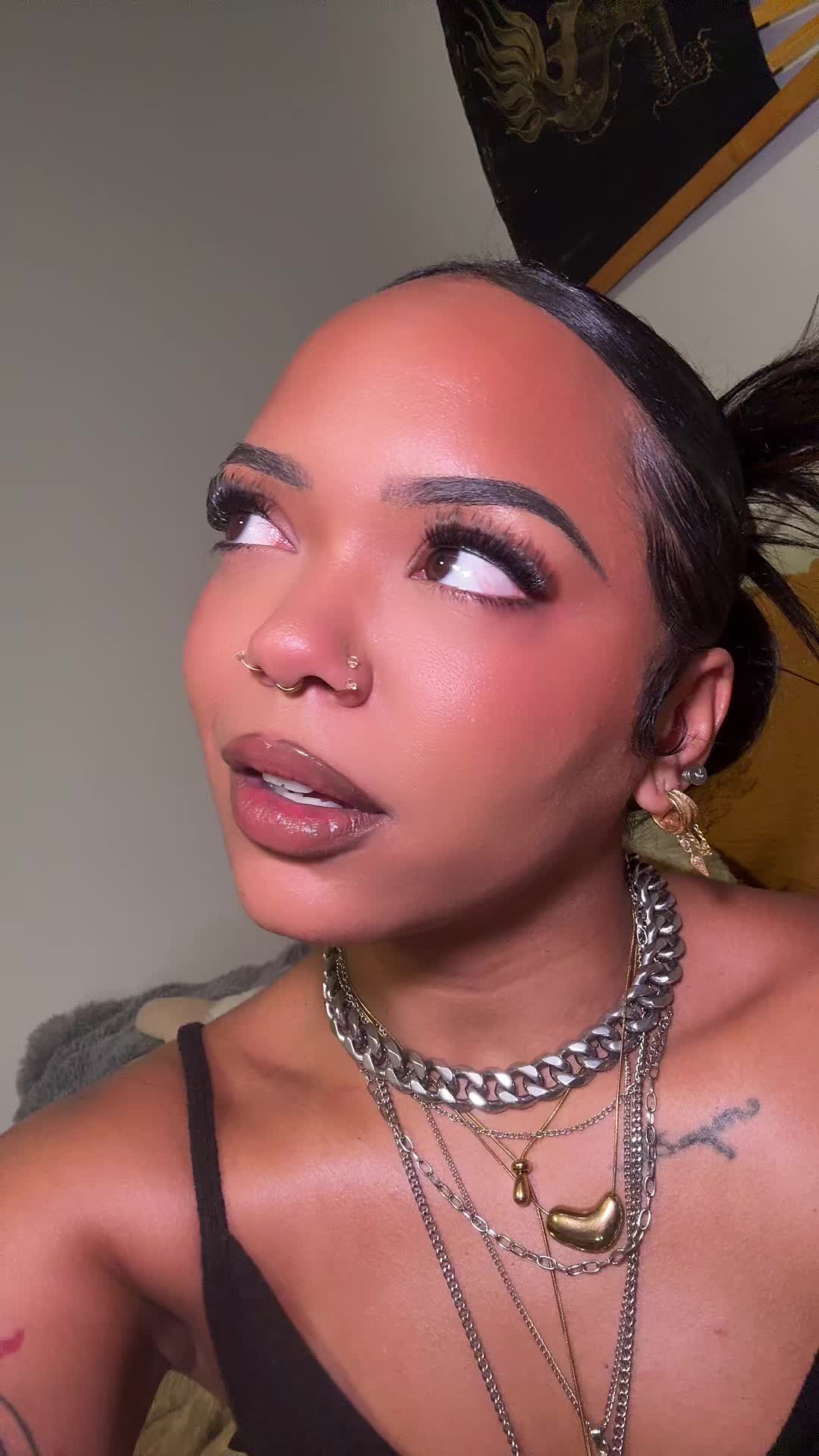 @𝔐𝔬𝔬𝔫𝔠𝔥𝔦𝔩𝔡