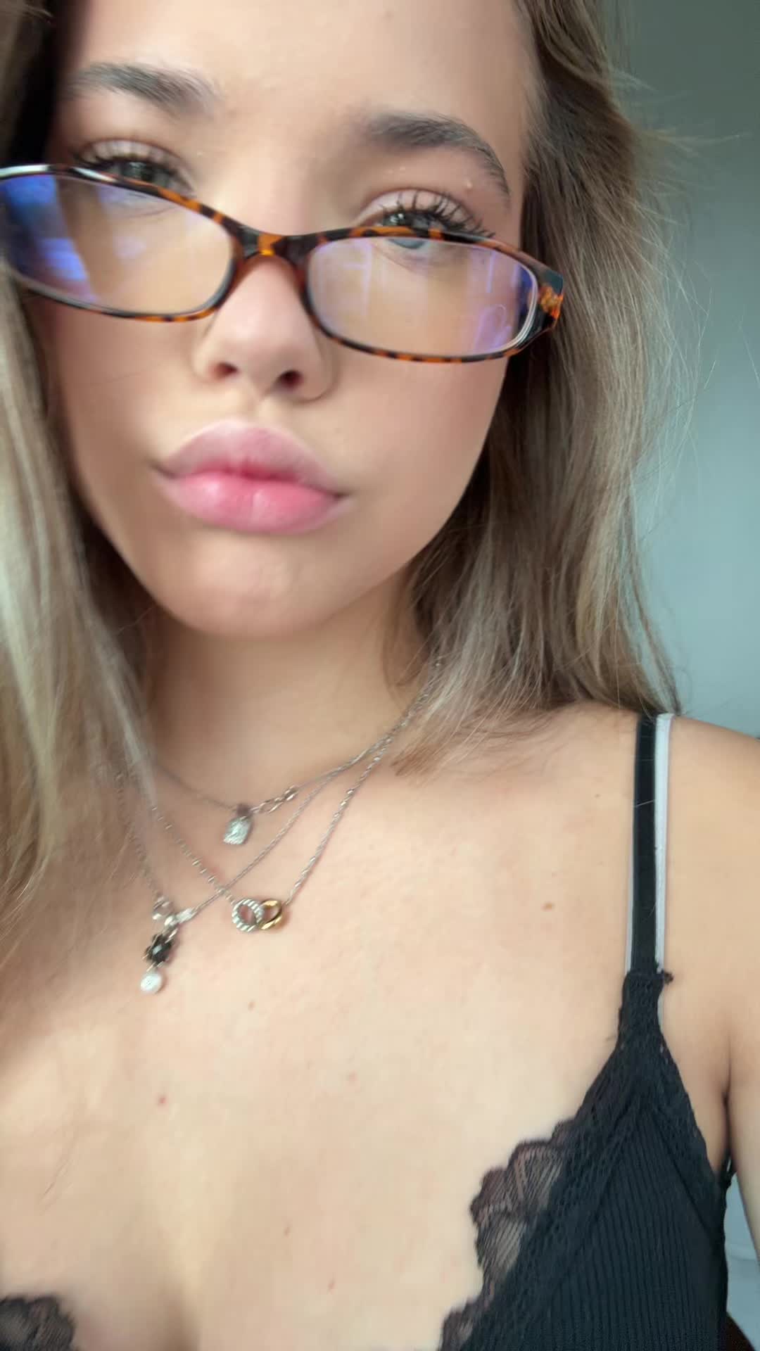 @zhelninamaaaaa