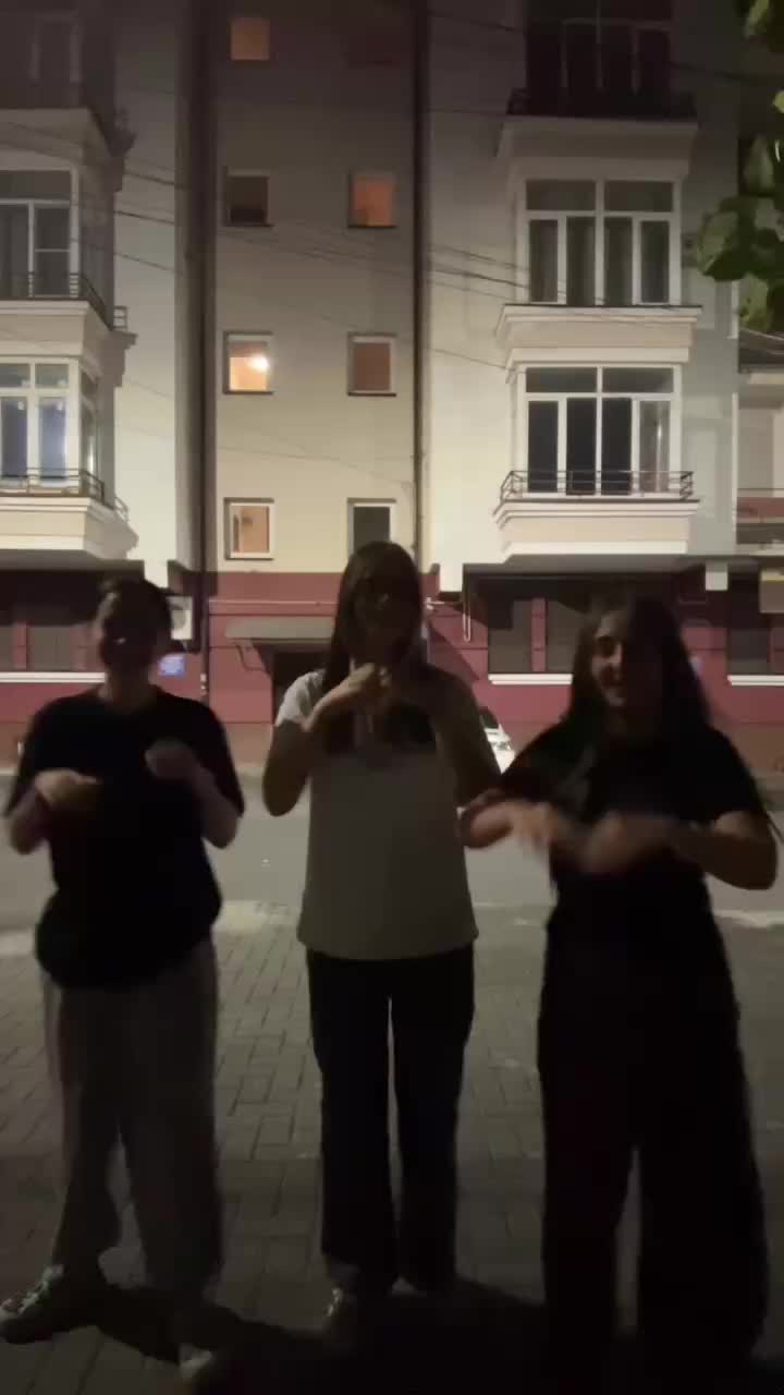 @b1chenovva