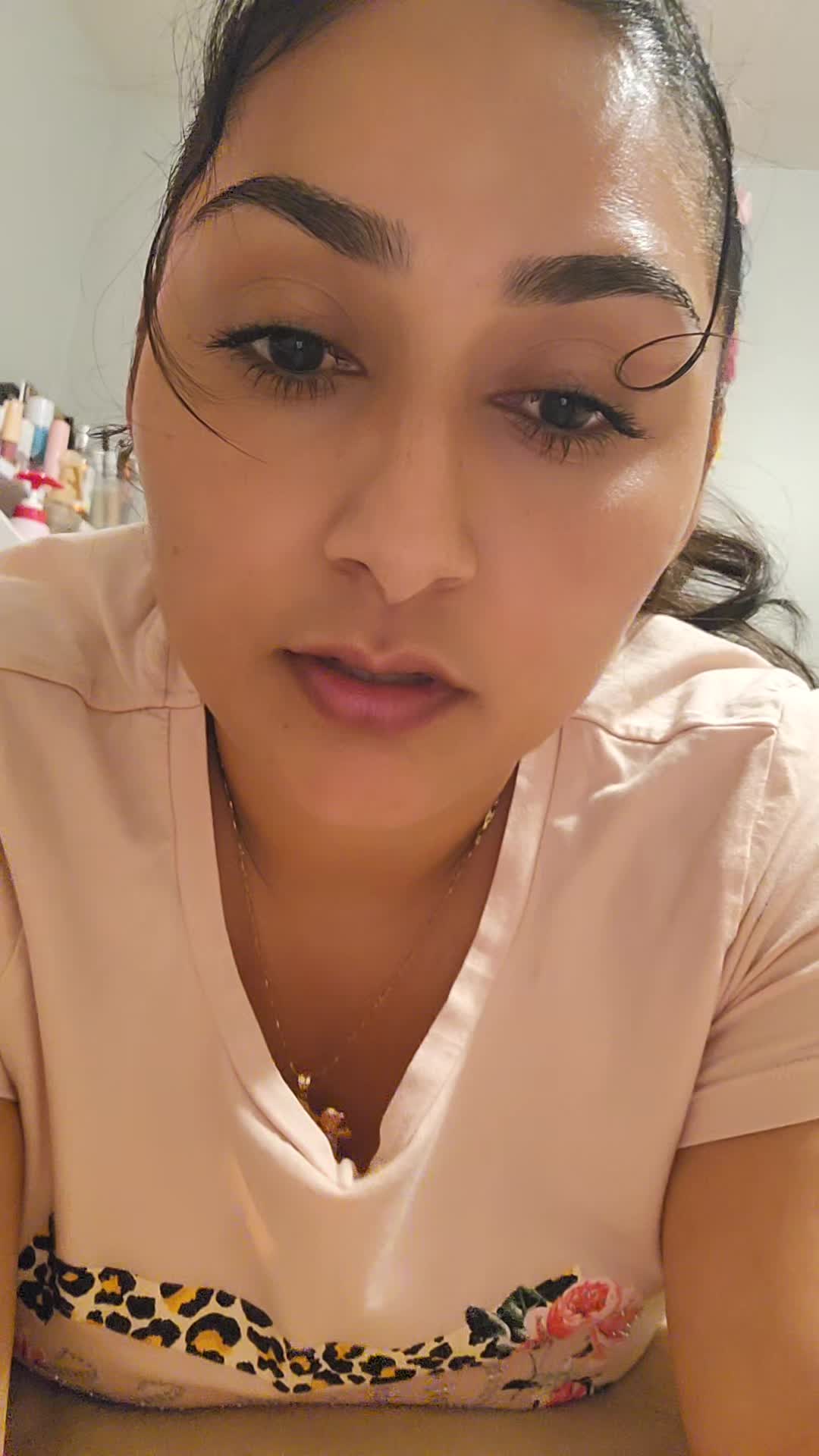 @Carito M.V ๐๐๐