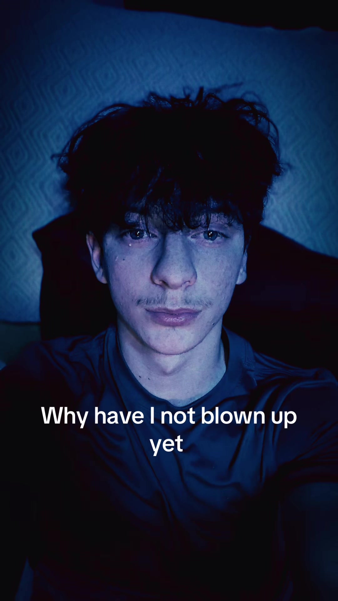 @6undr