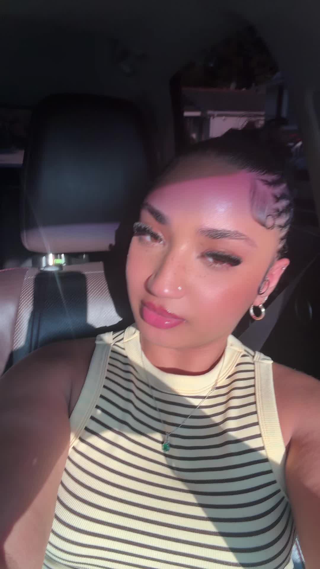 @DominiBrat