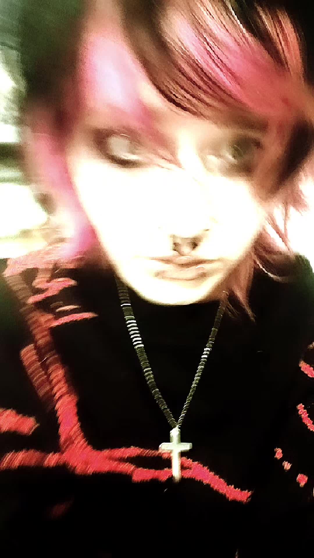 @💜Aaron🖤(he/him)