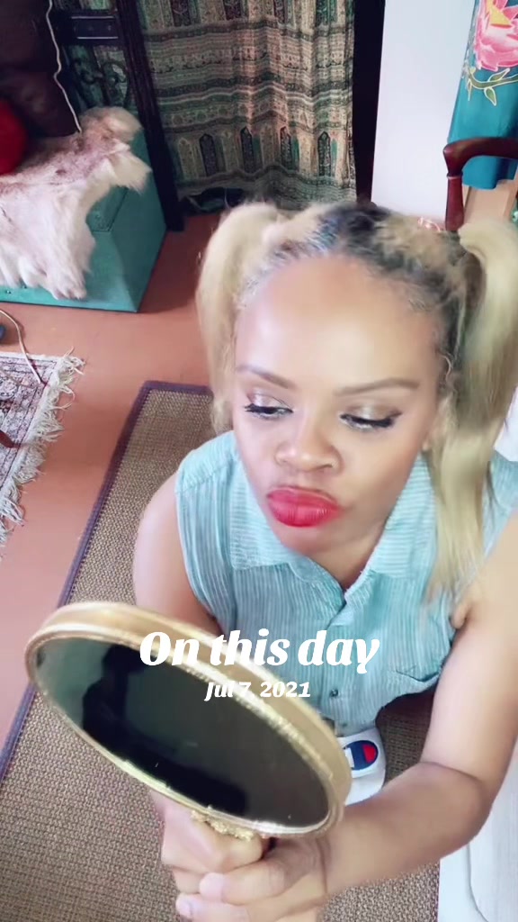 @8Mychelle8