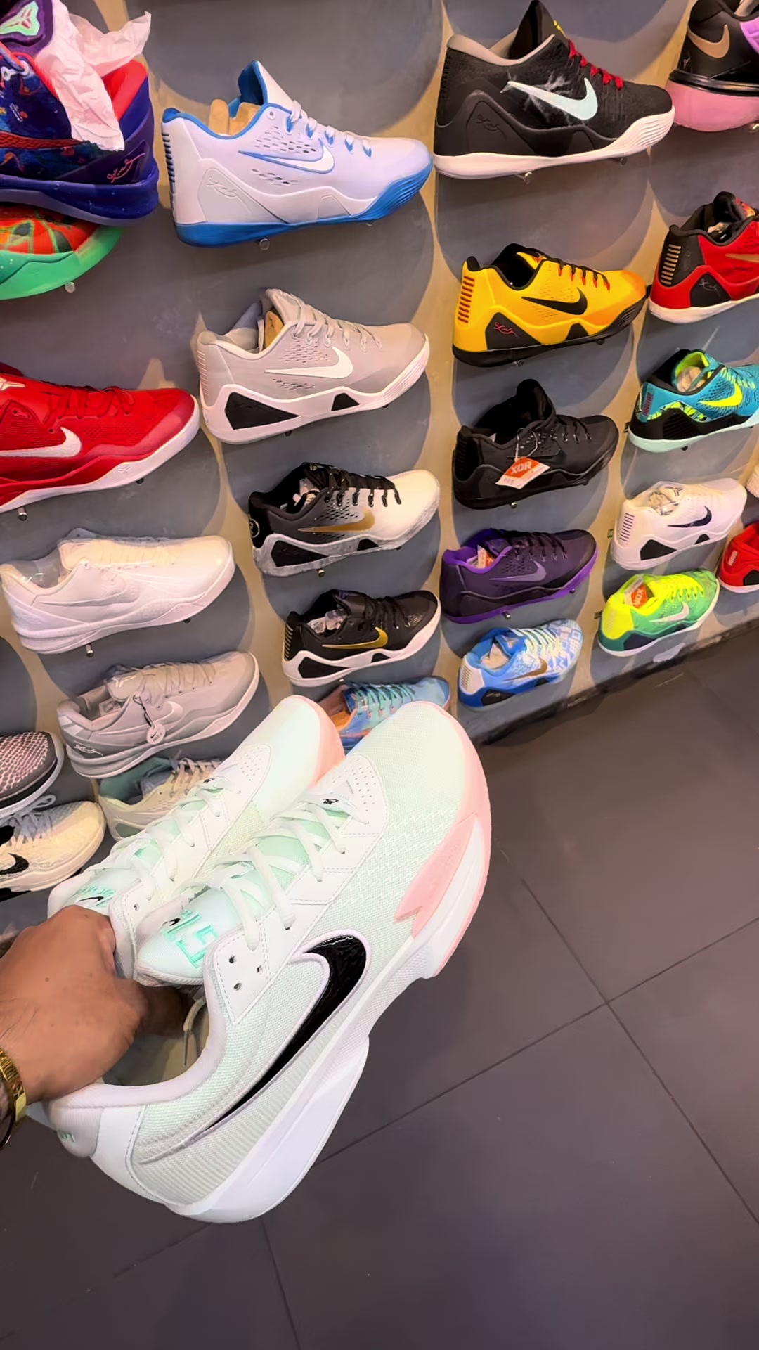 @ellas_sneakers3