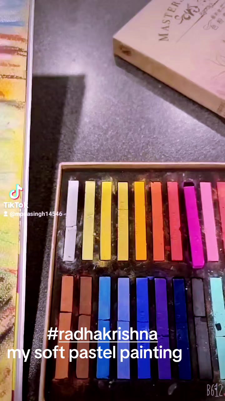 @Monika Gill Artist