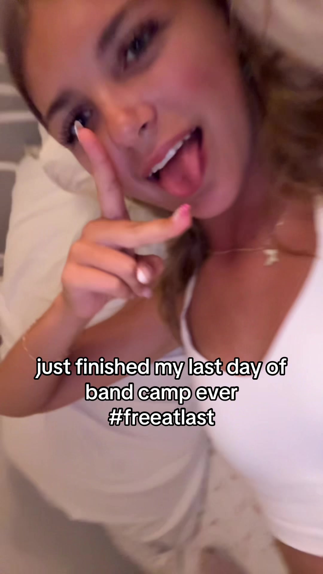 @emmanicole_music