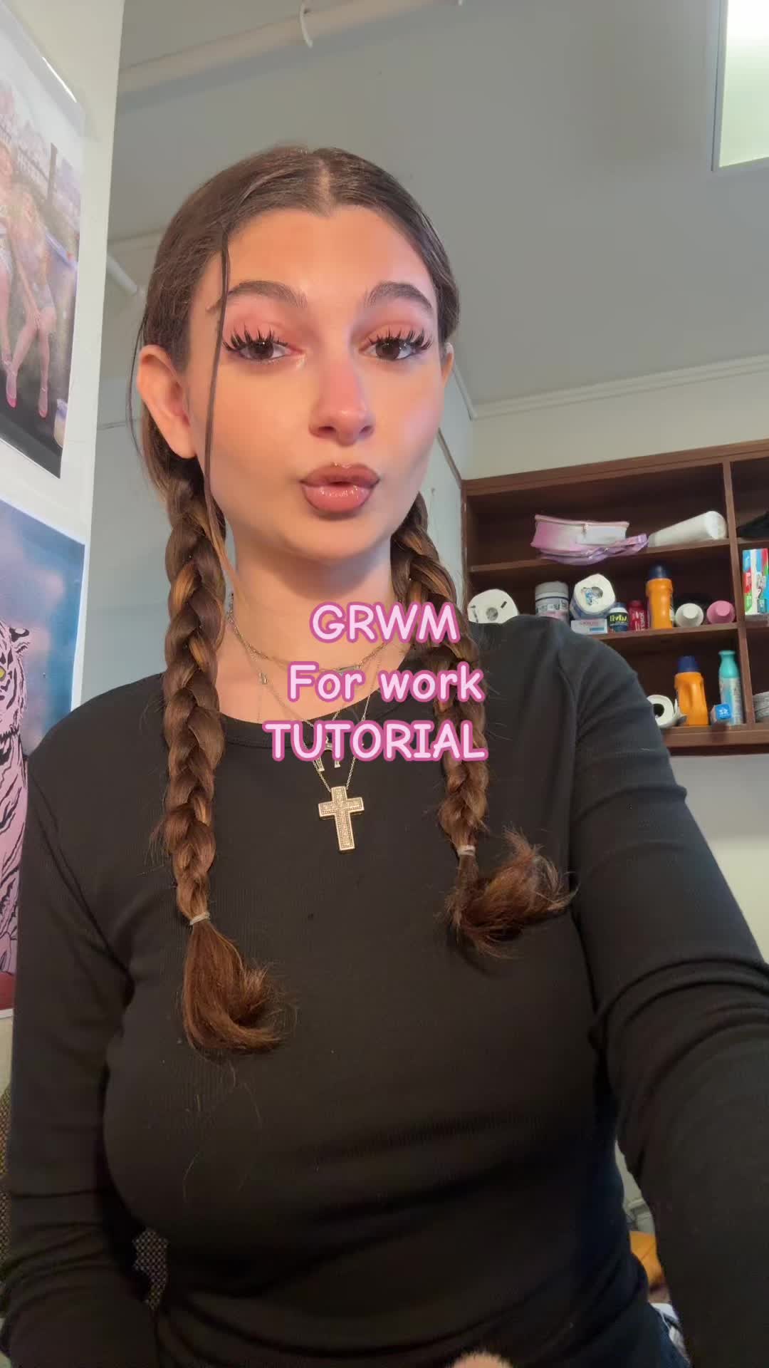 @,