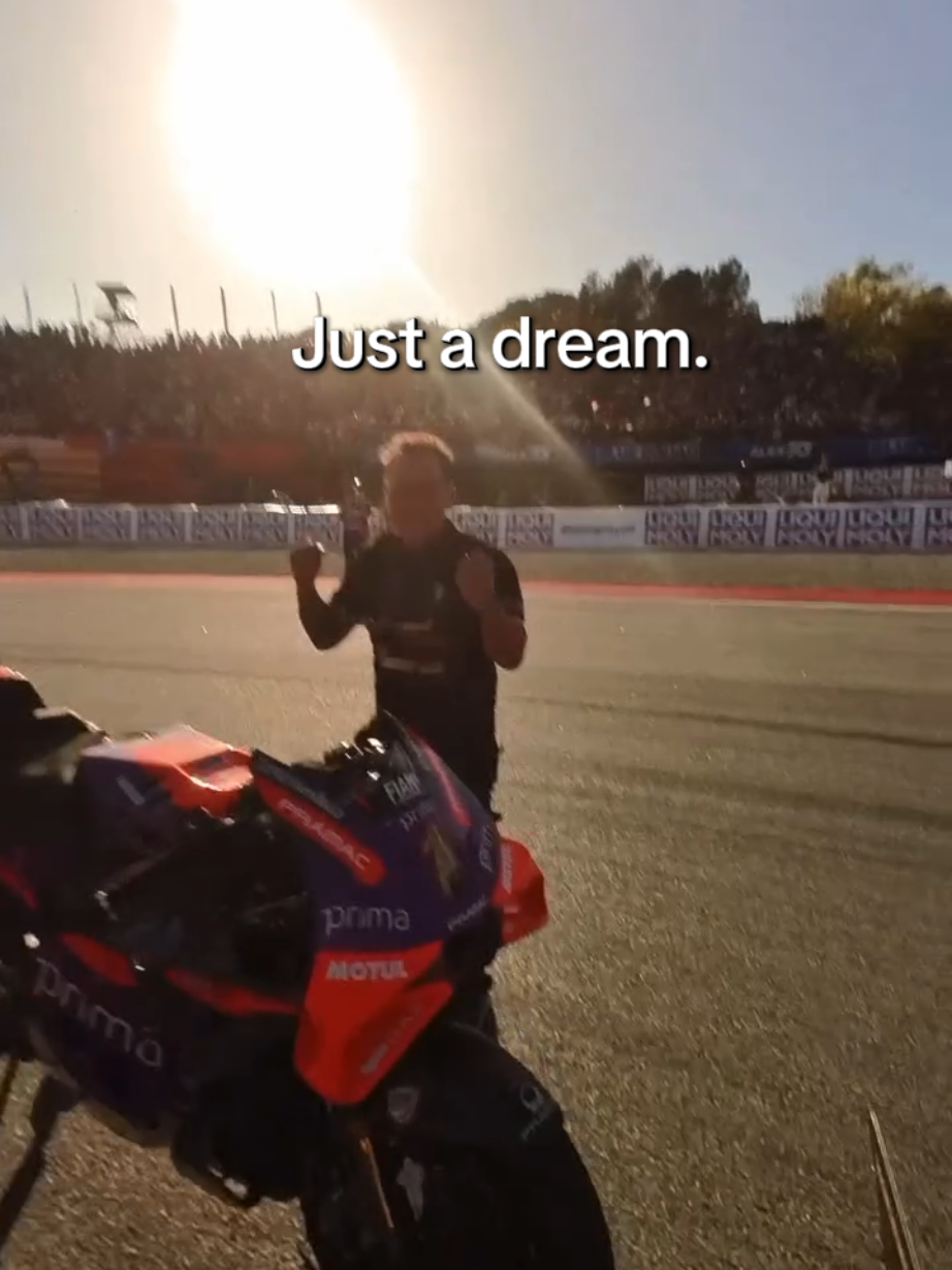 @Lefandemotogp