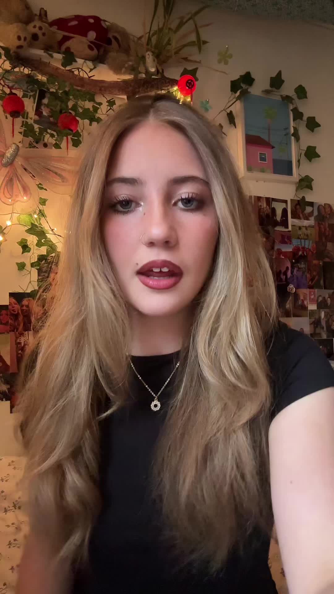 @️