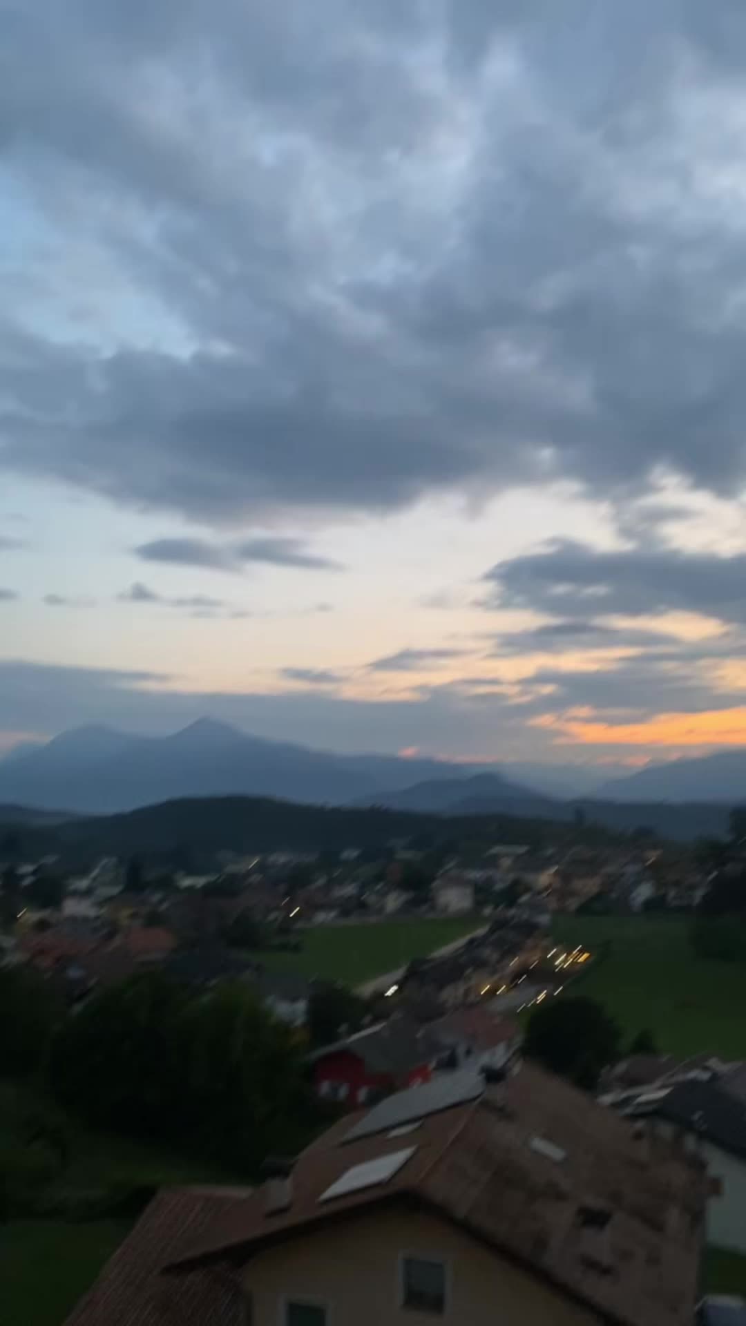 @Amiira🥀