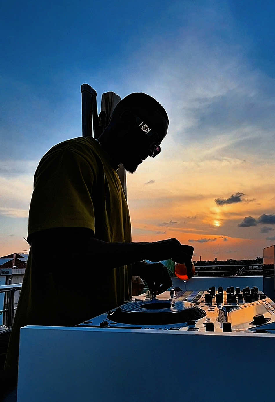 @DJ Boat