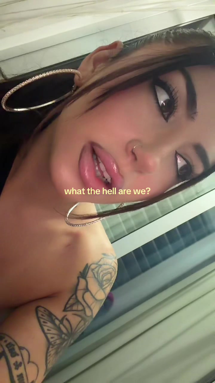 @d3lusi0n4l__