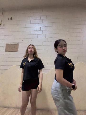 @Putri Zahara