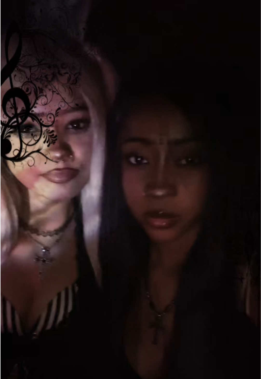 @♱ alana ♱