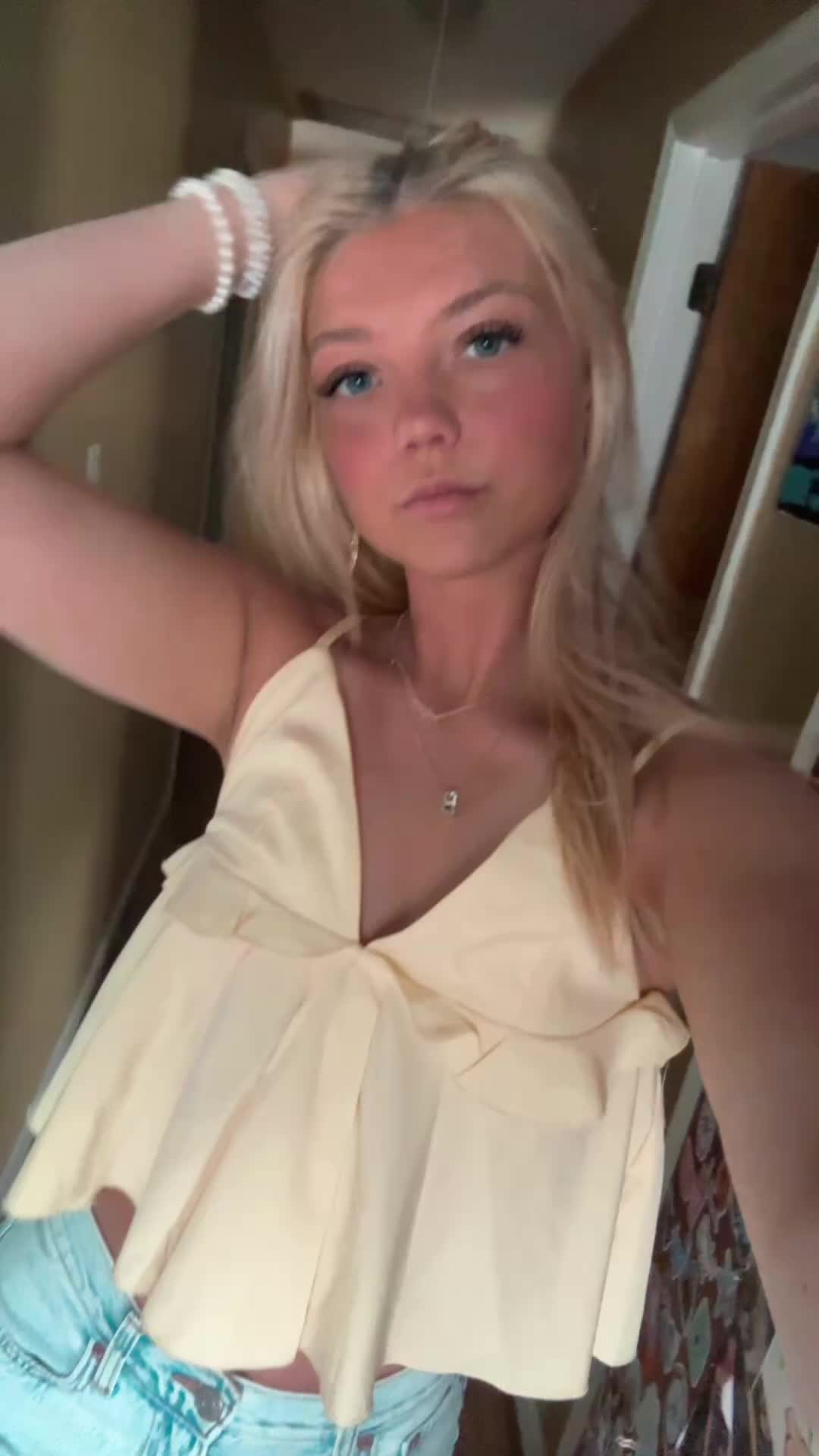 @mallory🥥