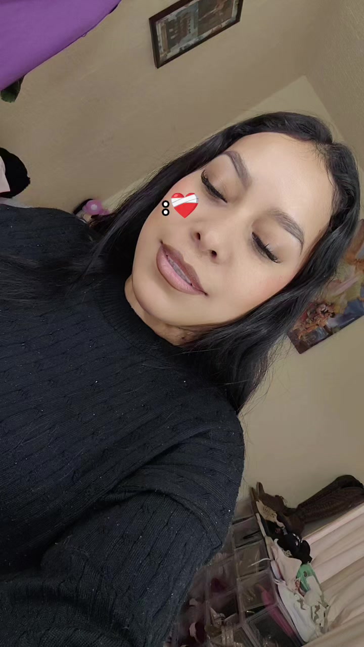 @Jey🍒🧬