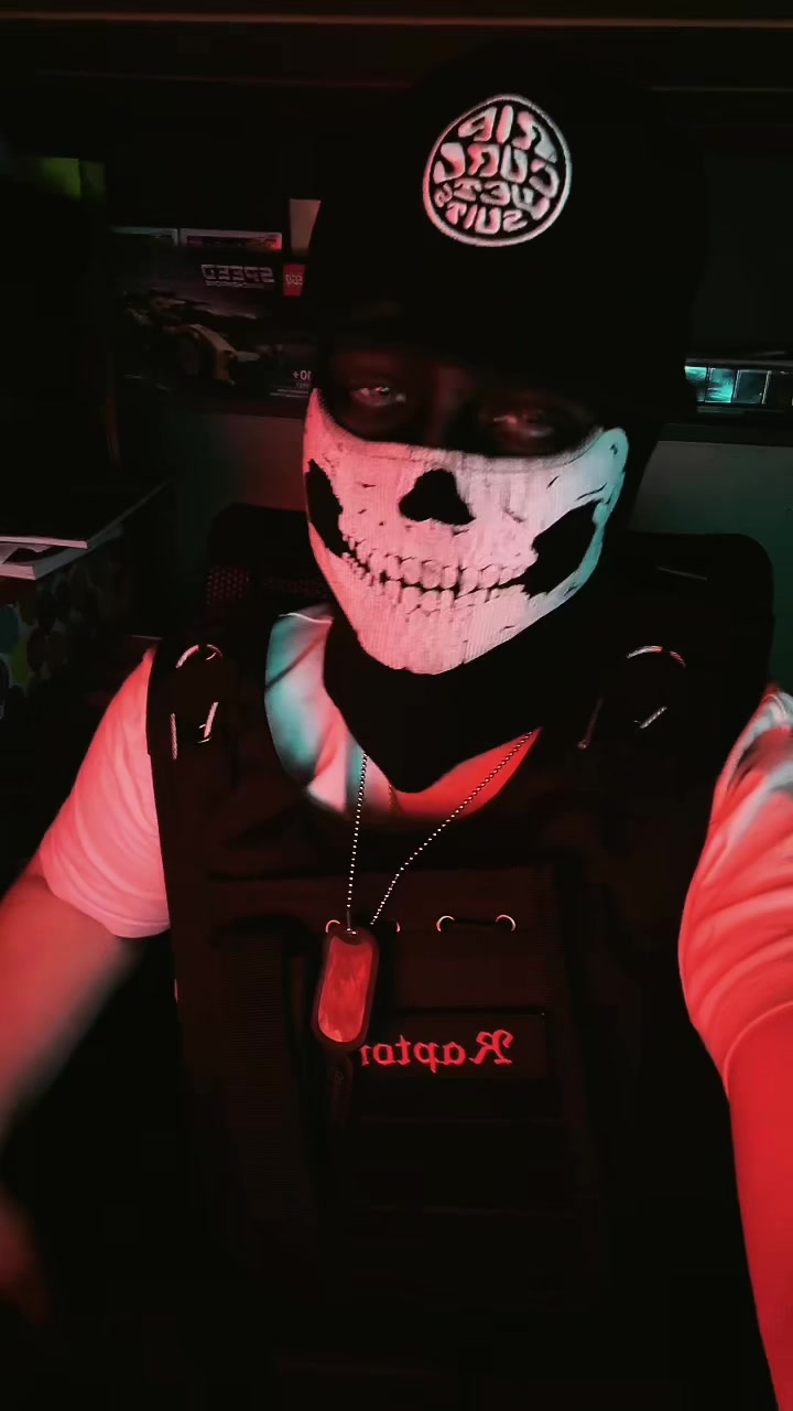 @&real;𝔞𝔭𝔱𝔬𝔯