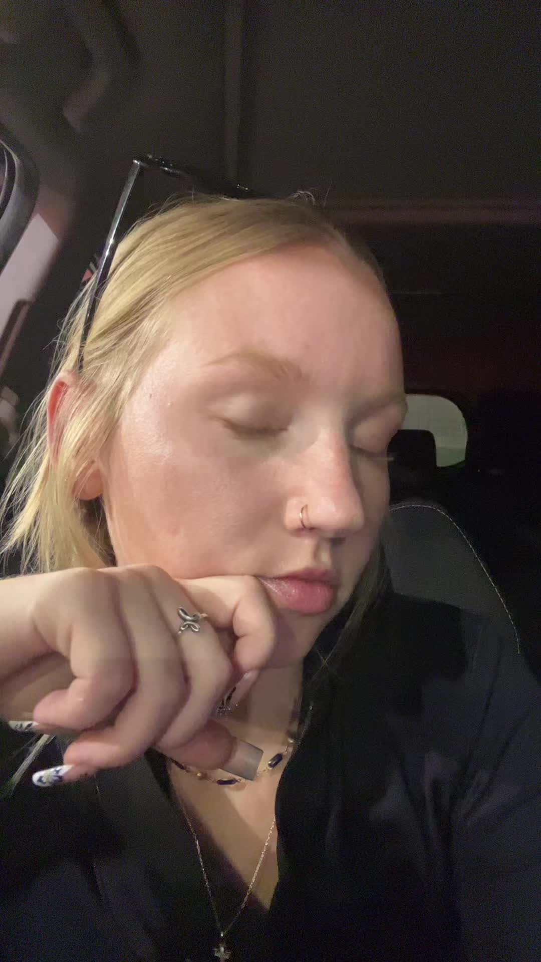 @caitlin