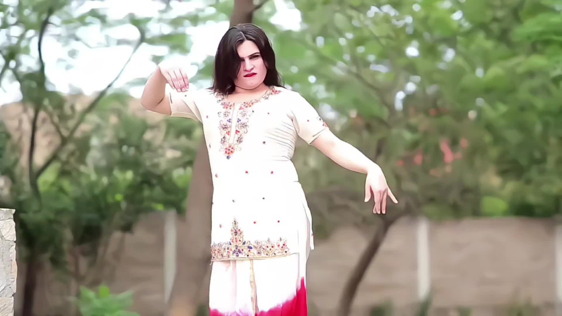 @🇩🇪🦋Mina Ali🦋🏳️&zwj;🌈