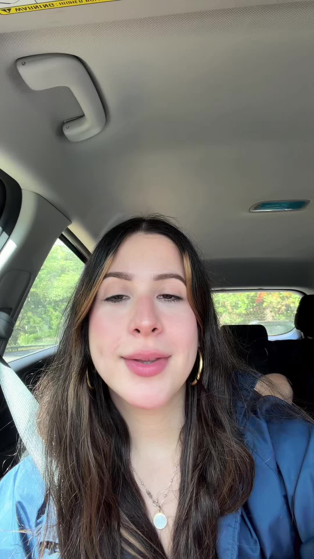 @labuenaamanda