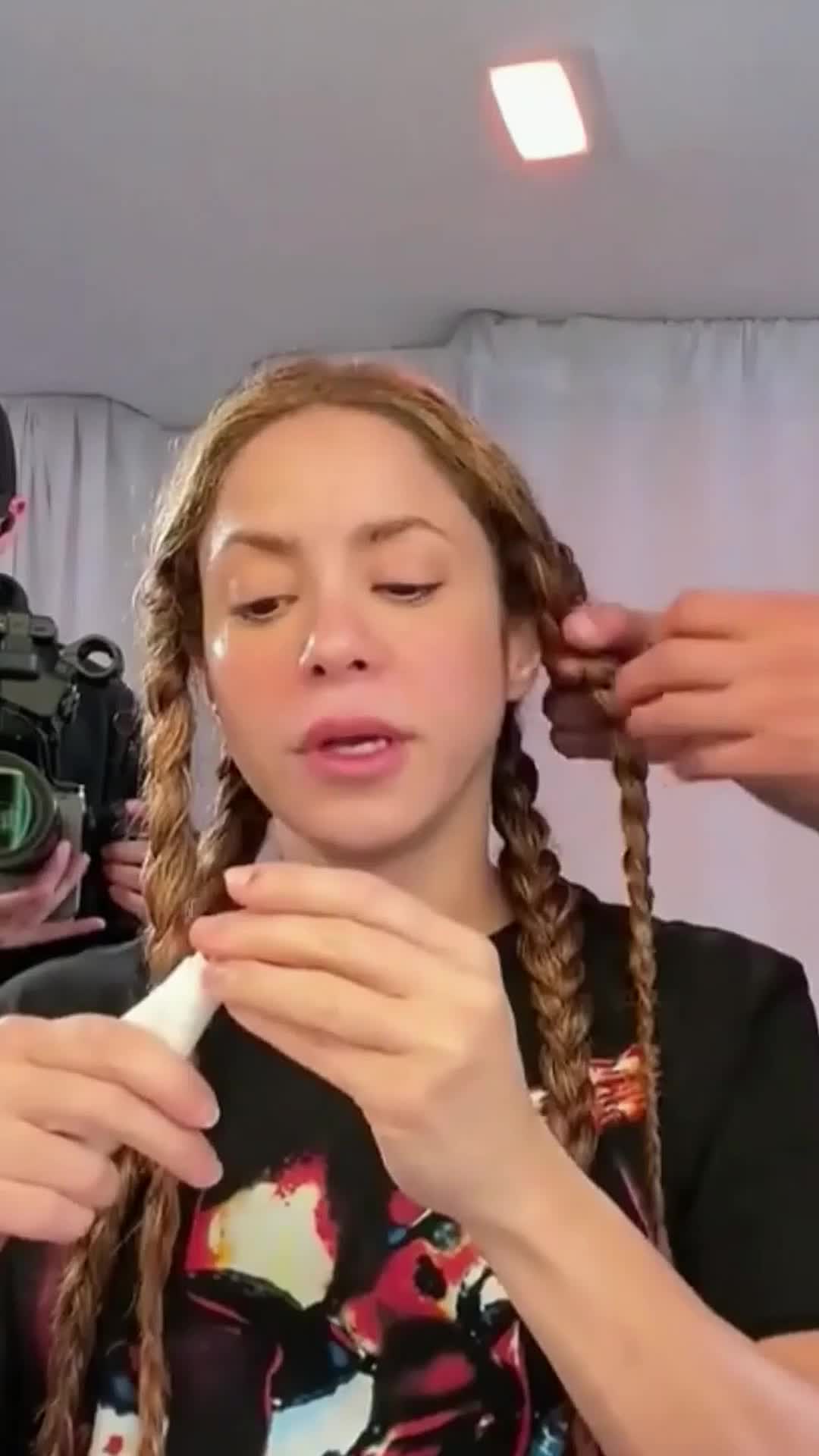 @HotMelodyNow