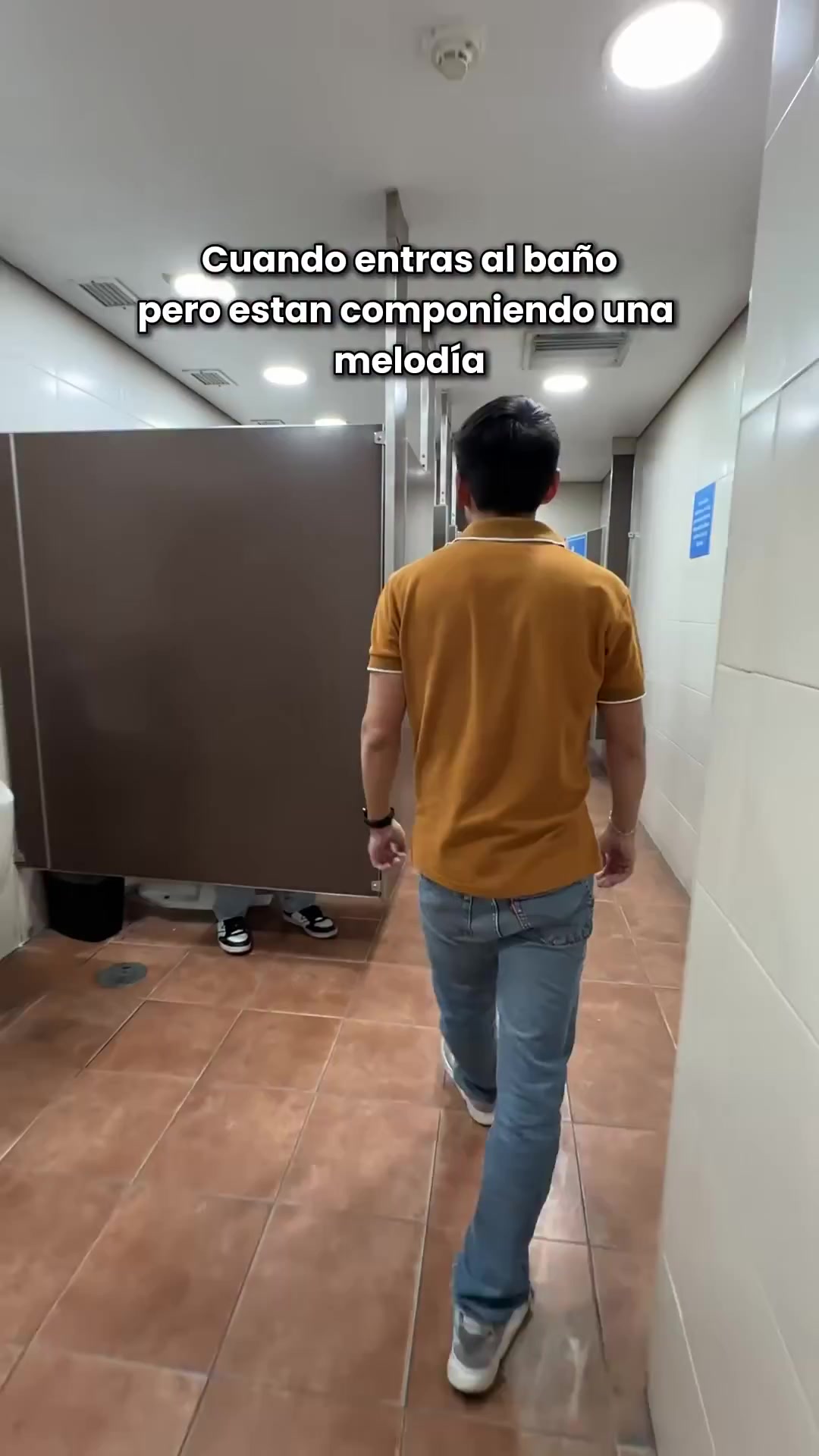 @lia32