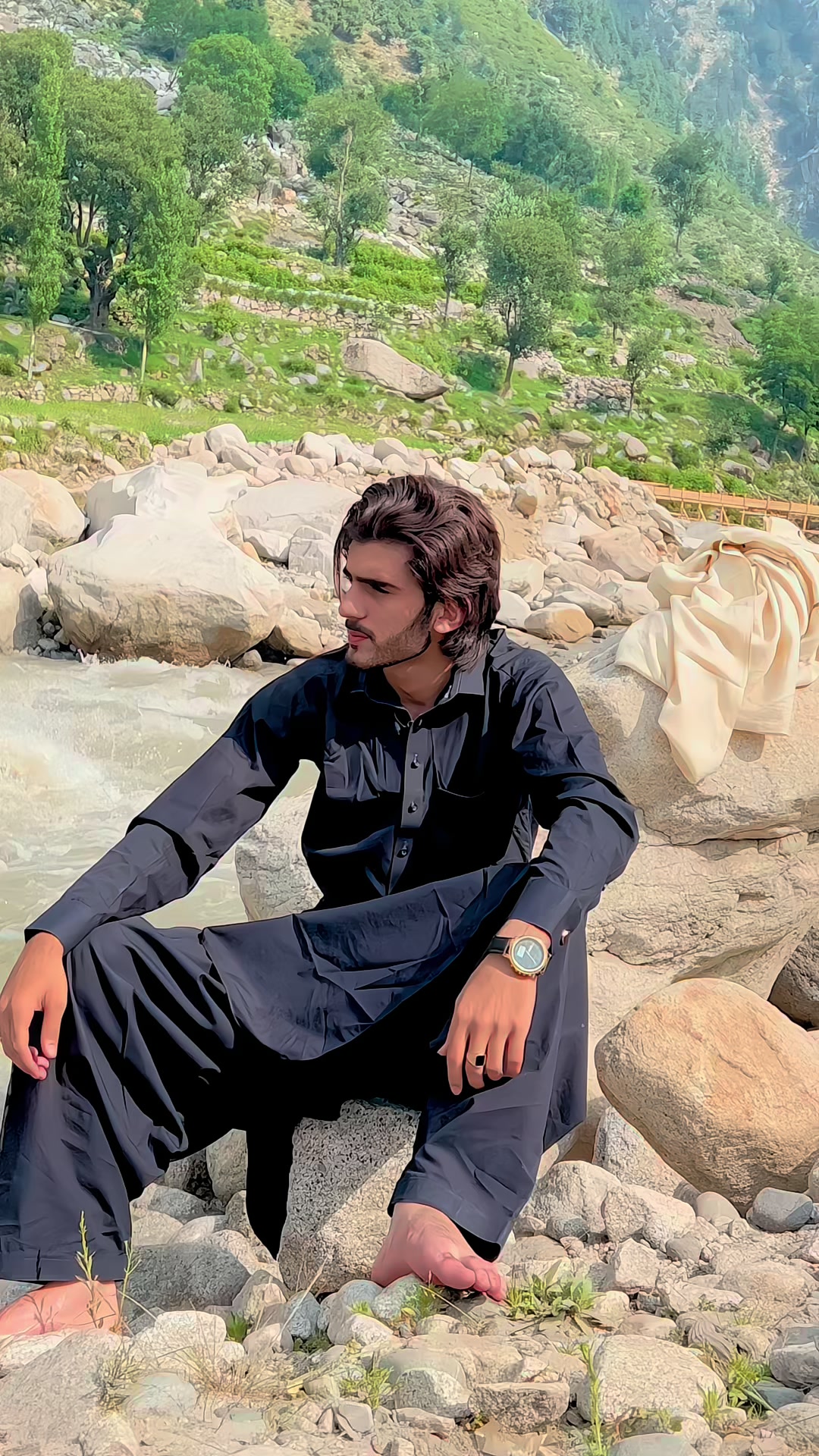 @AK MALIK💥