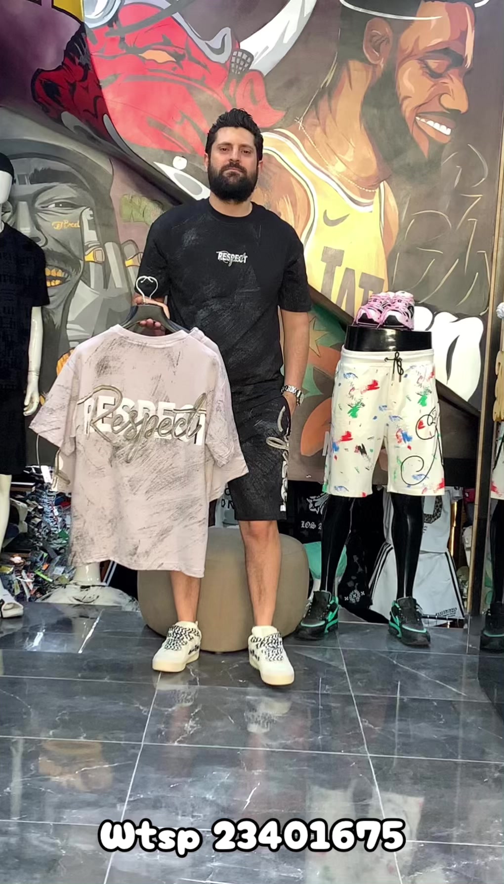 @Boutique B13