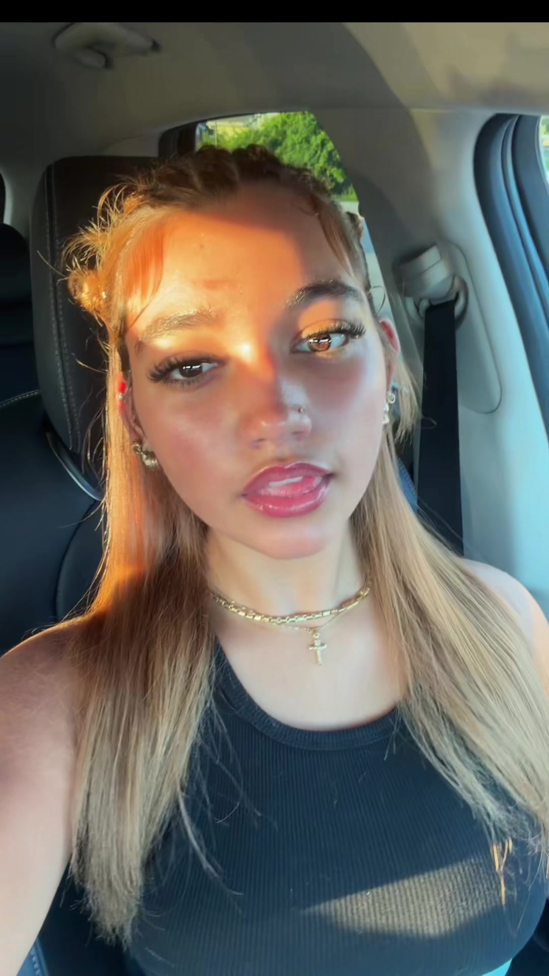 @laylani