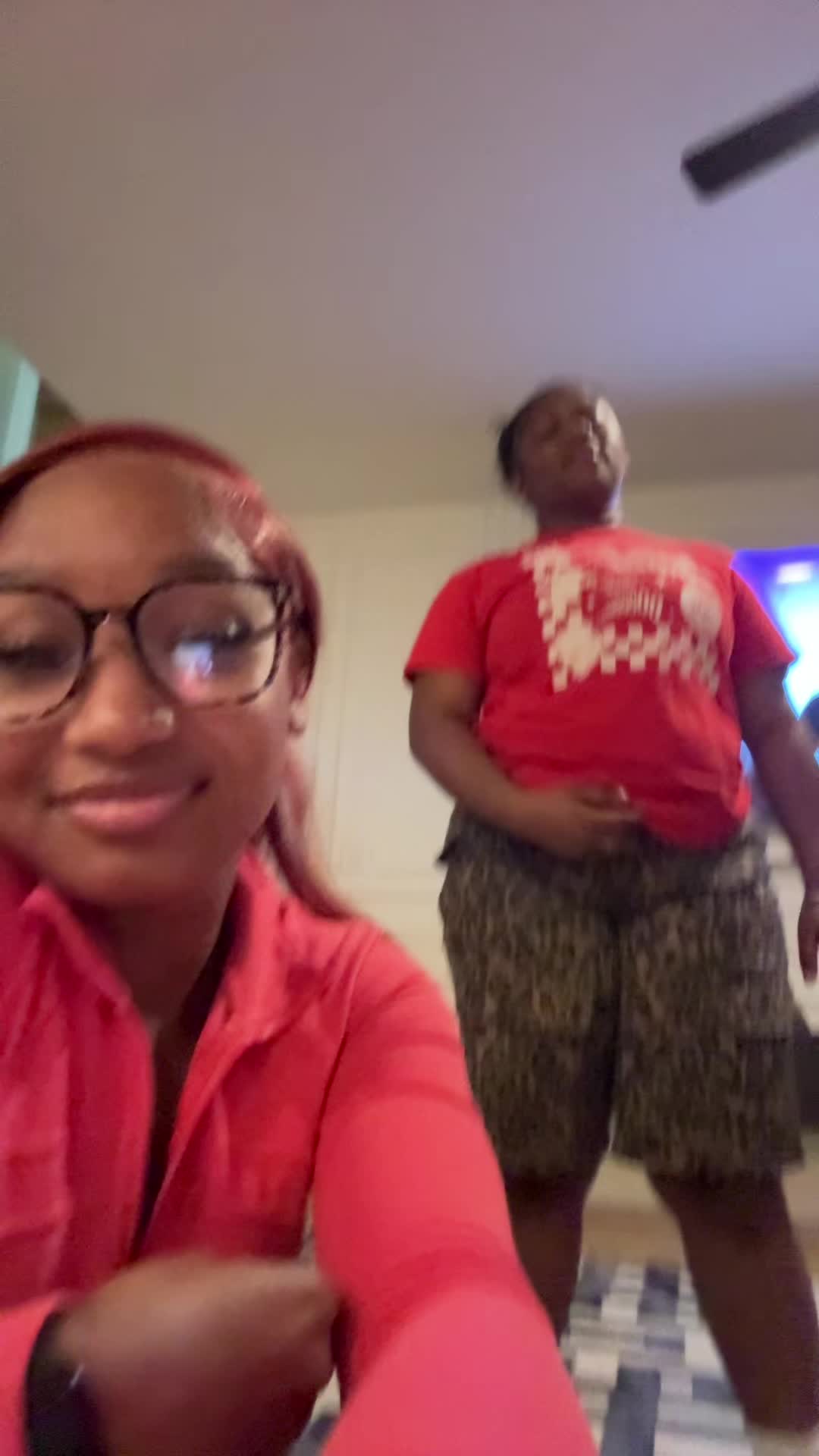 @tiktokgirl221