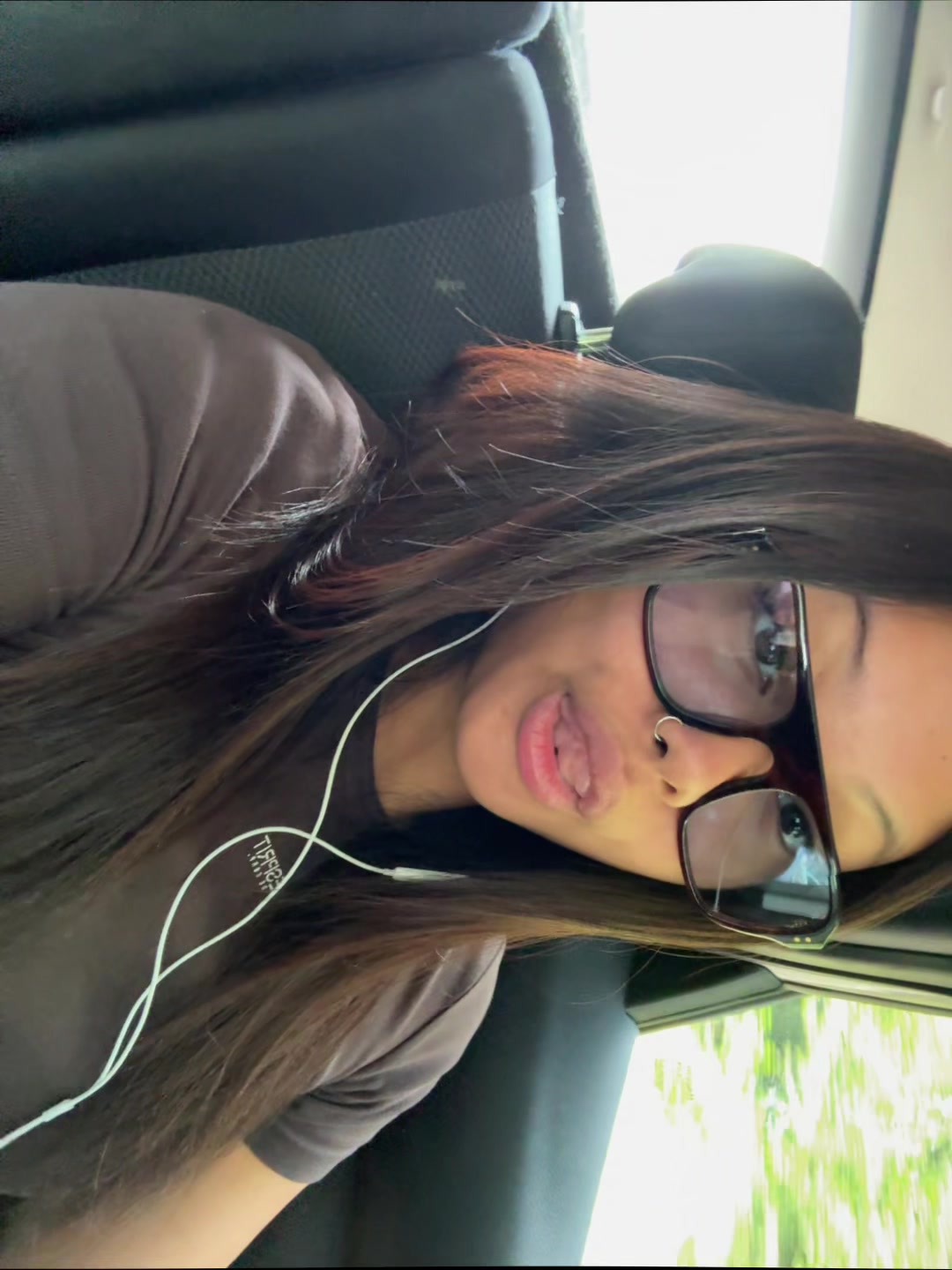 @Camille🦋