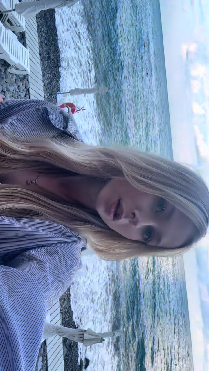 @Анжеличка