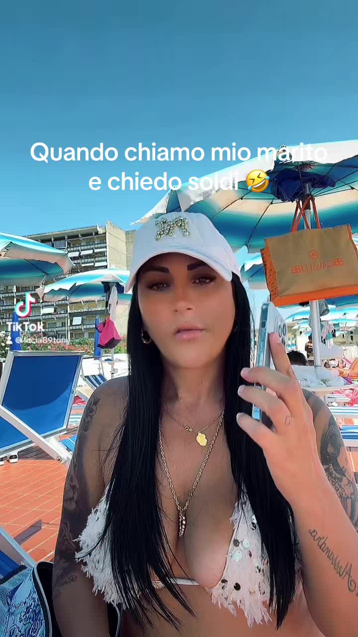 @Lucia89