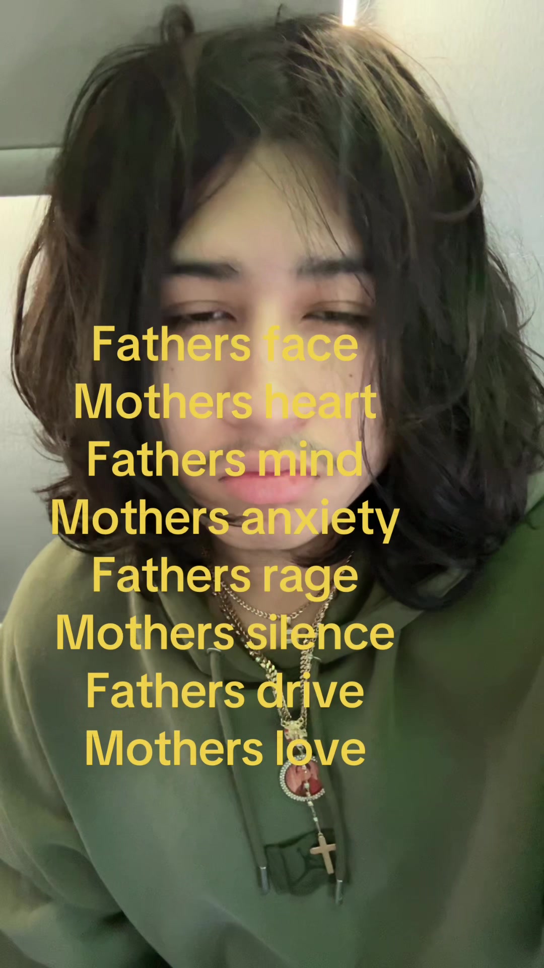 @⃟