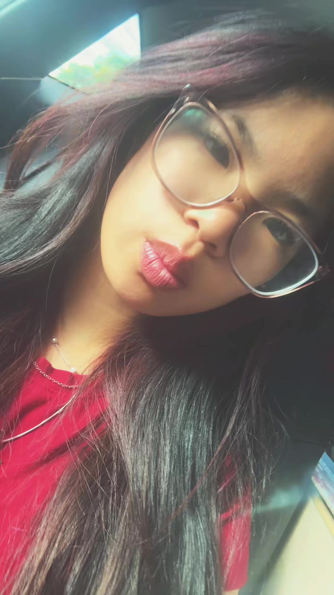 @…