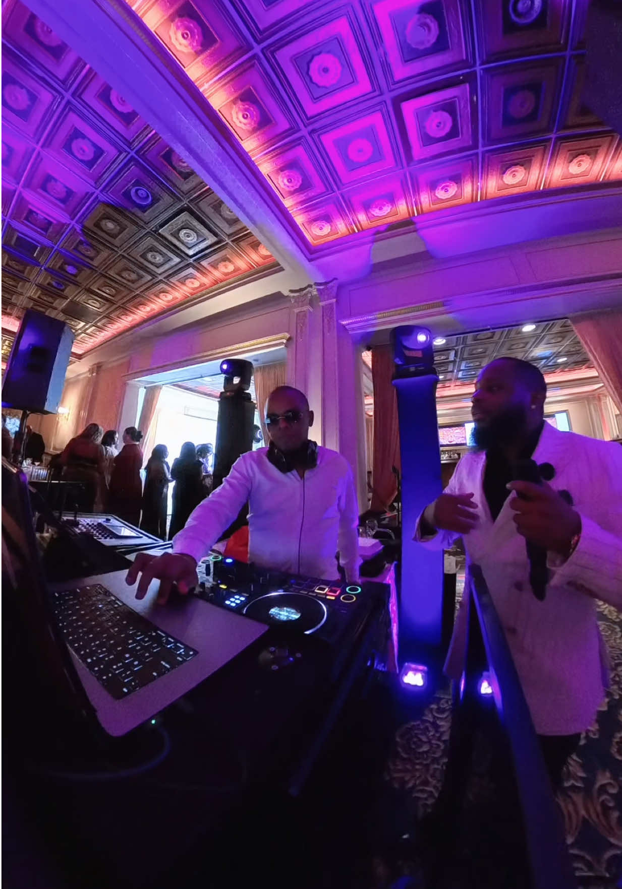 @DJ TONI NYC &bull; TONIBEATZ